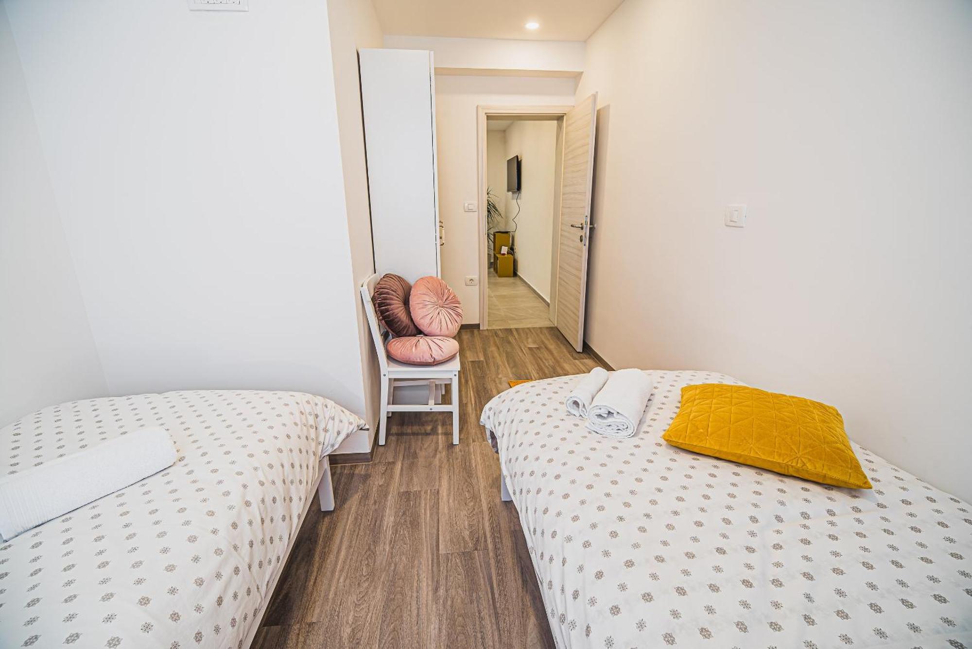 Gotar Apartment With Garden Kobarid Exteriör bild